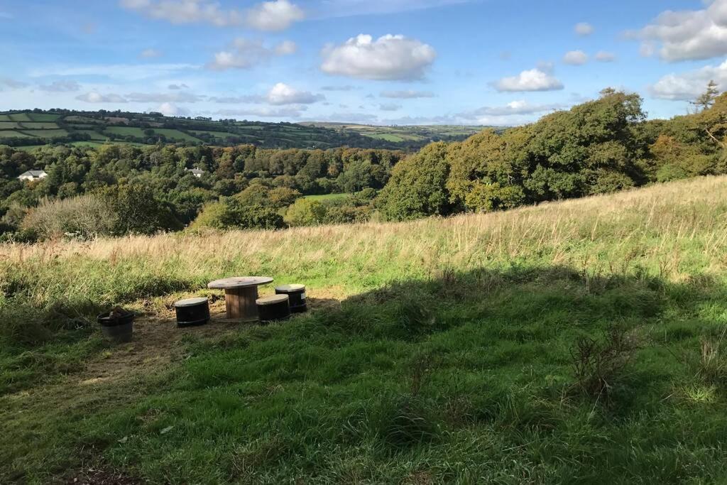 Stags View,unique Eco Cabin, Dartmoor Views * South Brent